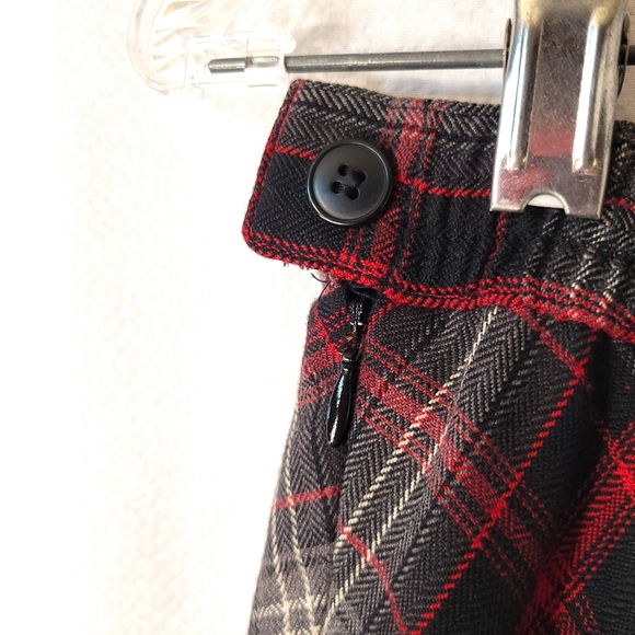 Full Length Plaid Skirt - Picture 5 of 10